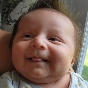 Meet your Posher, Marisa